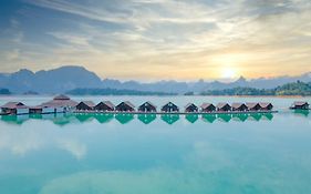 500 Rai Floating Resort